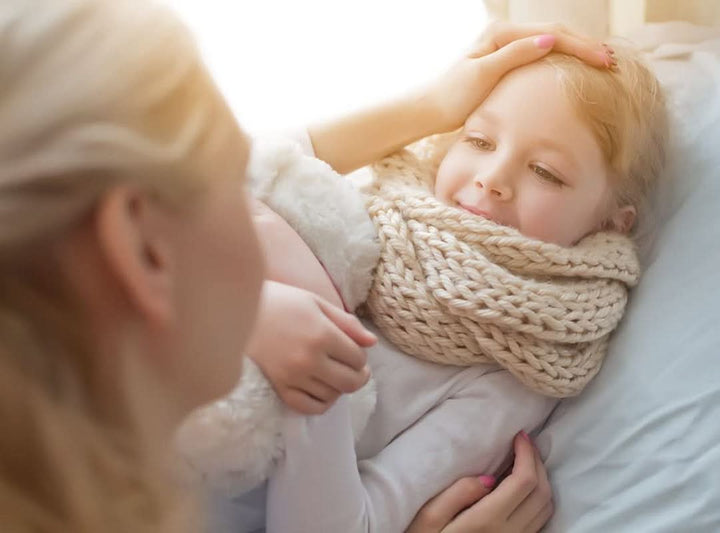 Tetesept Kids Cold Time Bath - aditiv de baie pentru copii pentru sezonul rece cu 4 uleiuri esențiale, relaxare și încălzire, 125 ml Naty Shop