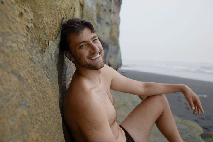 Kneipp, Gel de duș reactivant și relaxant cu ulei esențial de ienupăr - ideal după exerciții fizice și efort, 200 ml Duș și baie Naty Shop