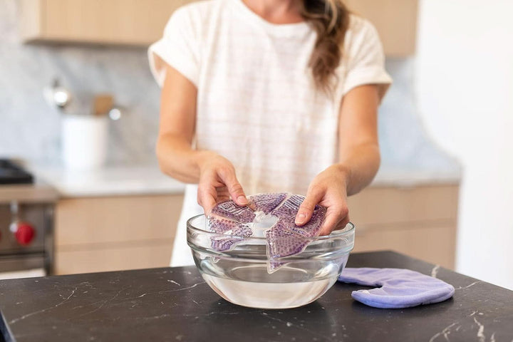 Lansinoh Therapearl 3-In-1 Breast Therapy for Breastfeeding Mums, Hot and Cold Therapy, Helps Relieve Engorgement, Mastitis and Plugged Ducts, Reusable Accesorii Hrana si Alaptare Bebe Naty Shop