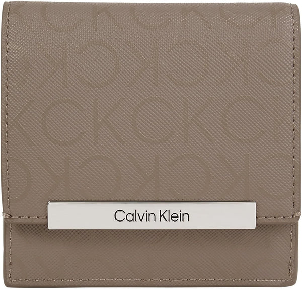 Calvin Klein K60k612443 Femeie Portofel Femei Naty Shop Maro (Cinder Monogram Pu) Os